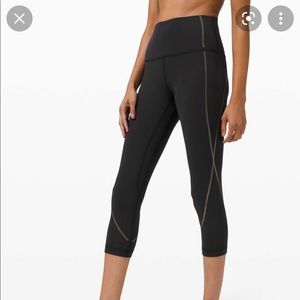 EUC lululemon align crop 21” special edition